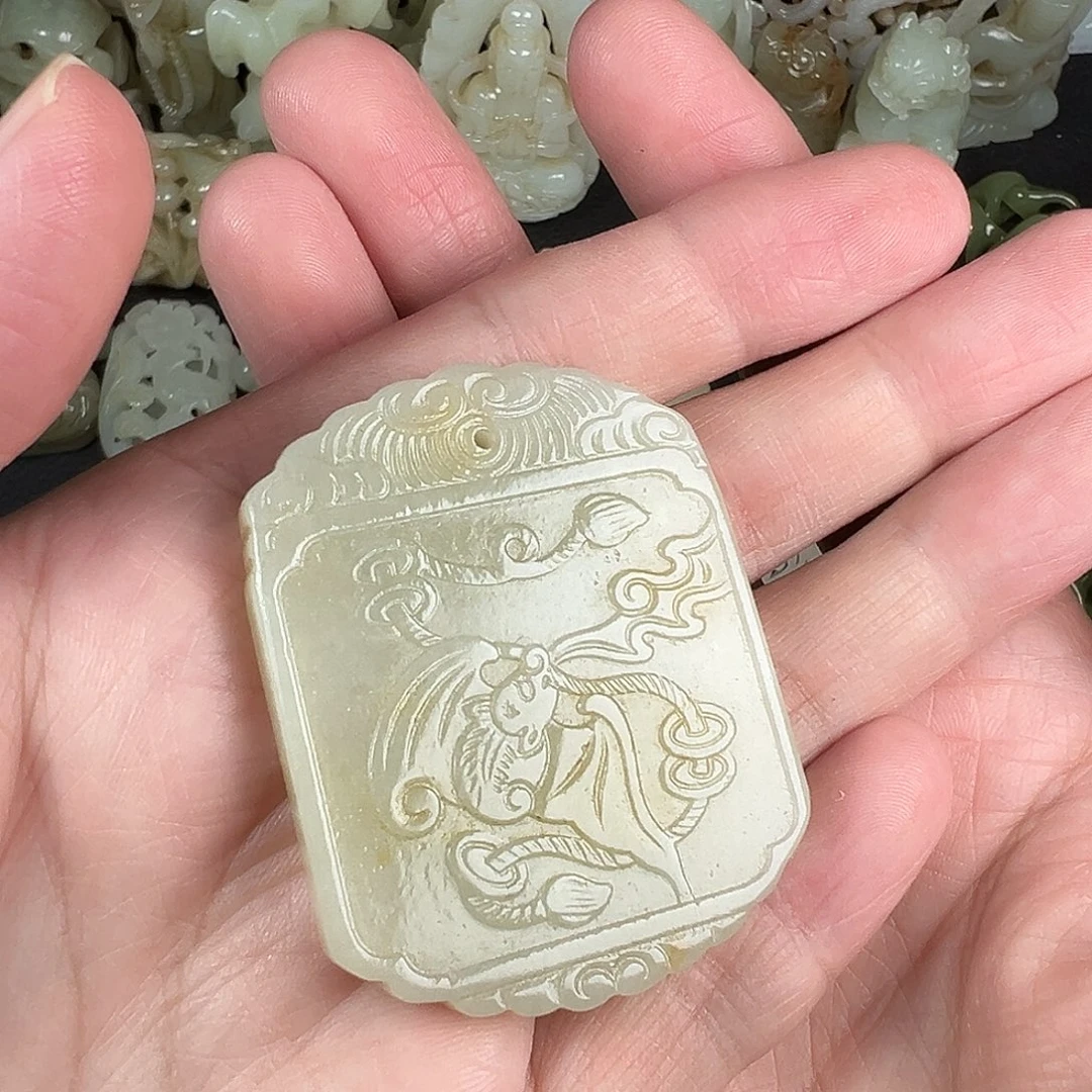 和田玉未镶嵌吊坠(不含链)