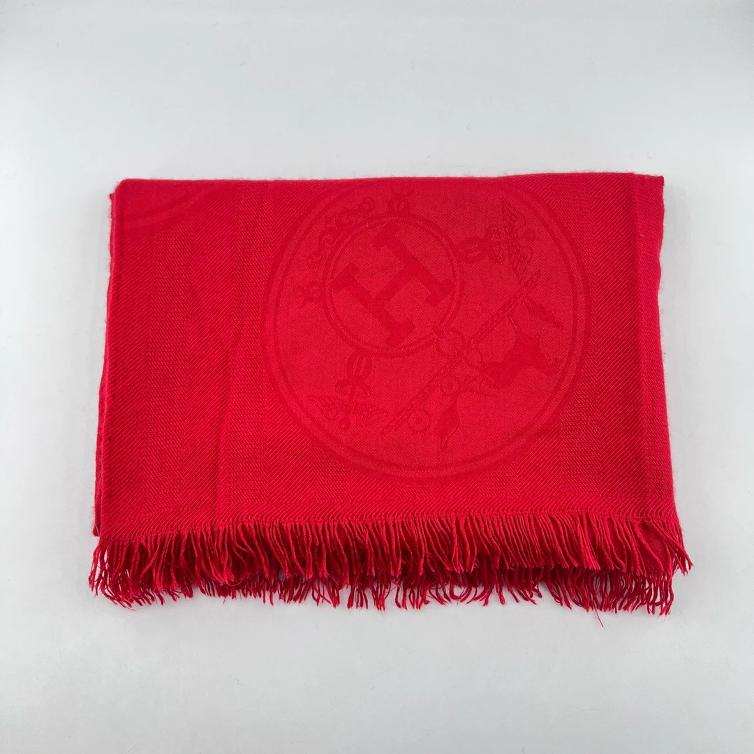 99新 Hermes/爱马仕 羊绒混纺红色流苏围巾/11608820