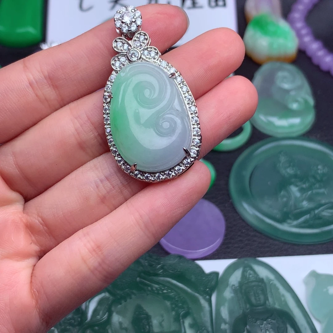 天然的缅料a货挂件