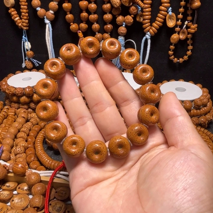 桃核手串平安扣手串