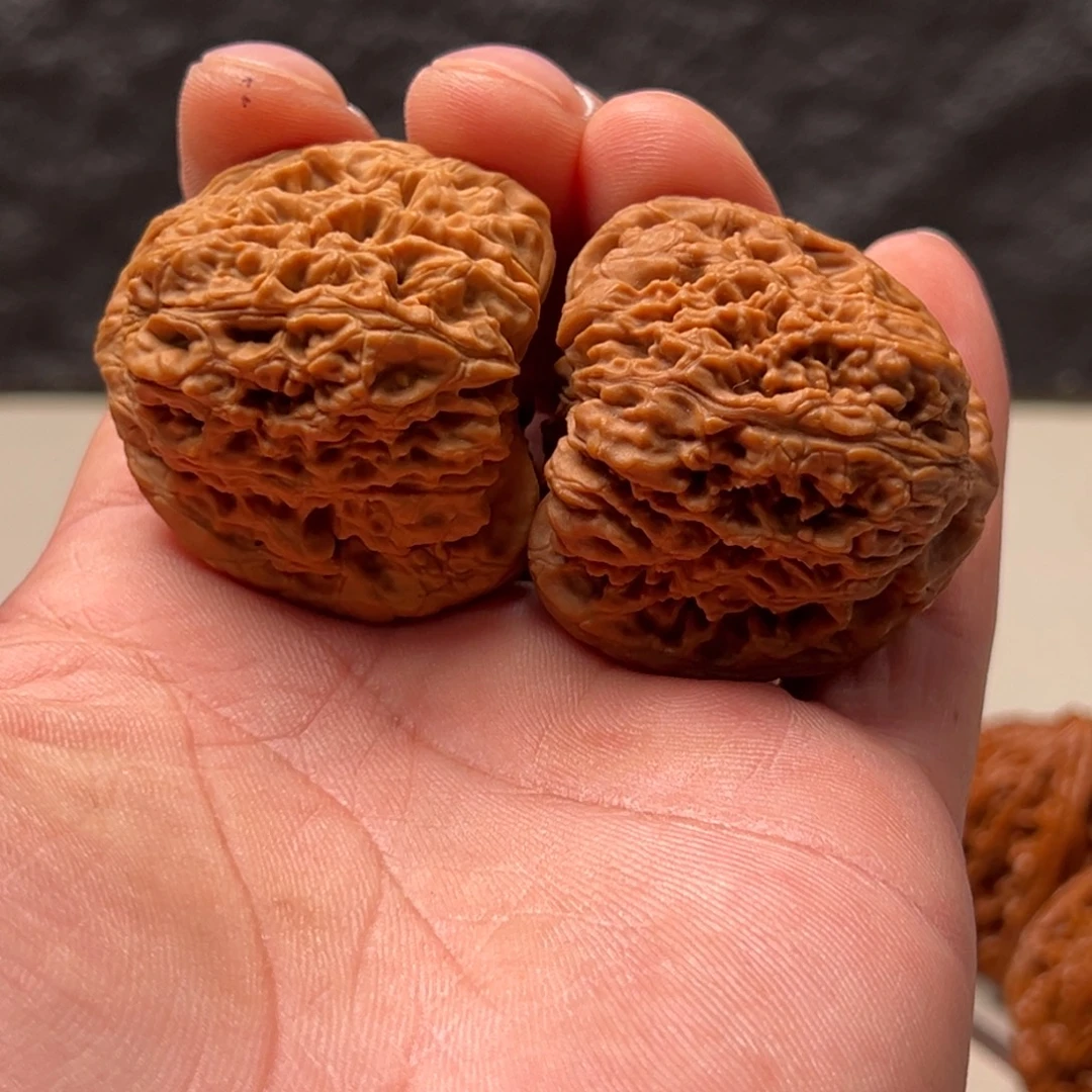 海****文玩核桃吊坠南疆42色差