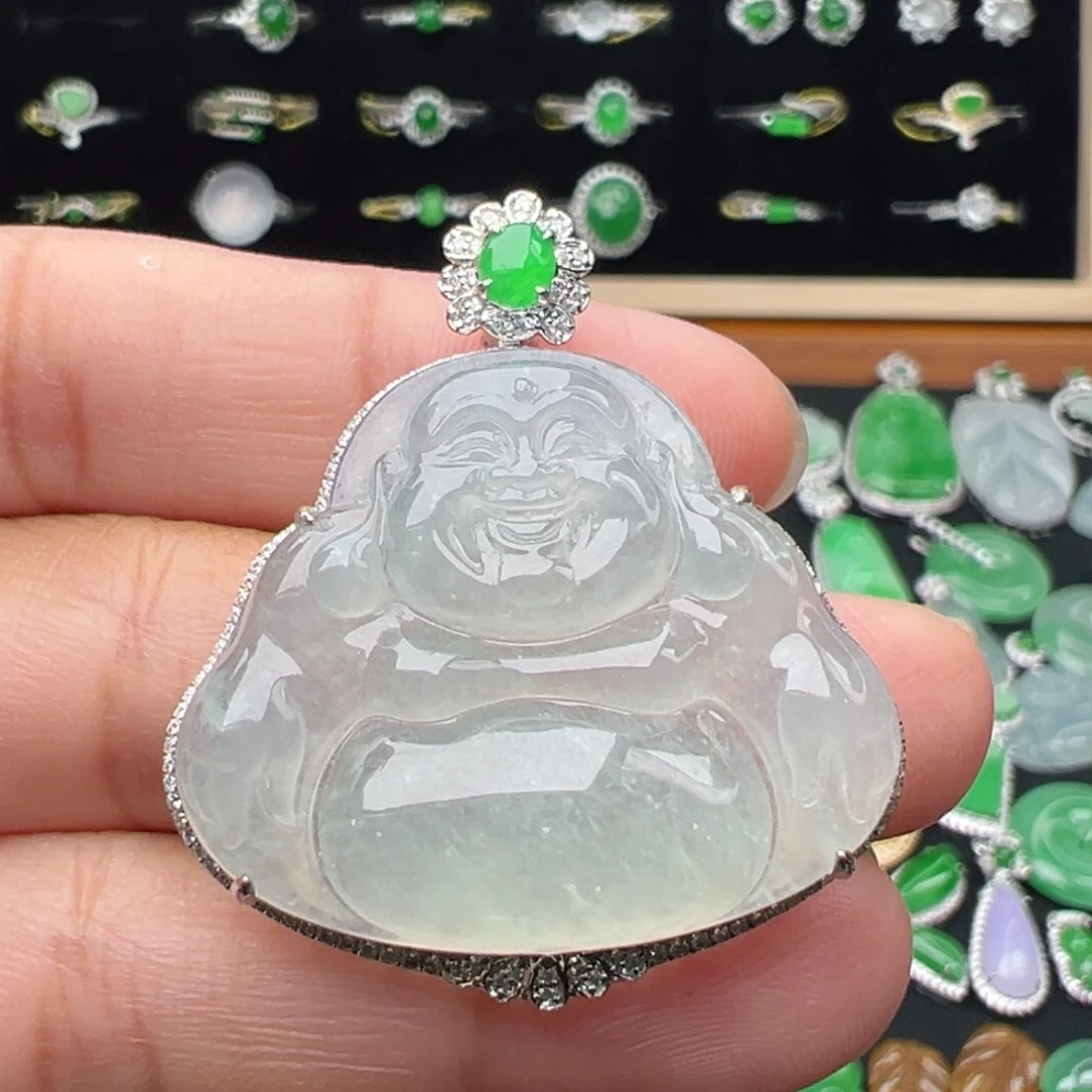 颈饰18K金镶嵌翡翠佛