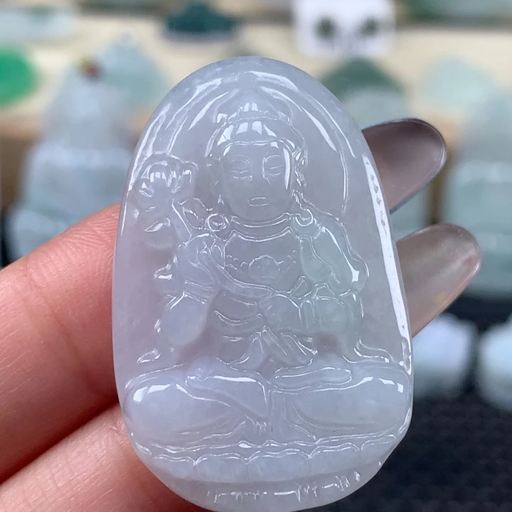 颈饰未镶嵌翡翠大势至菩萨吊坠