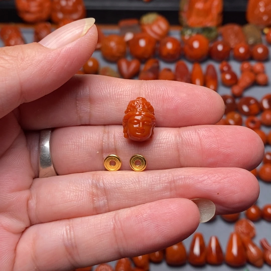 安***子南红玛瑙未镶嵌精工观音