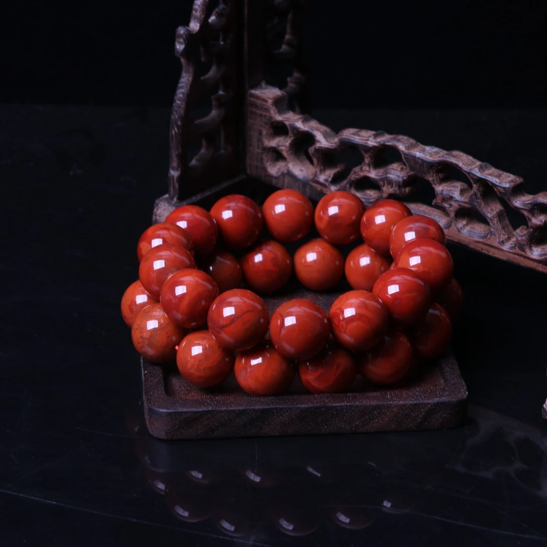 高品精美瓦西南红玛瑙16mm左右圆珠手串一条n596（多样性发其一）