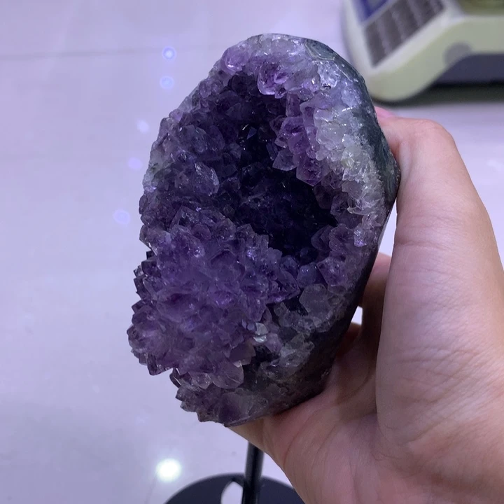 未镶嵌水晶大型摆件（非配饰）