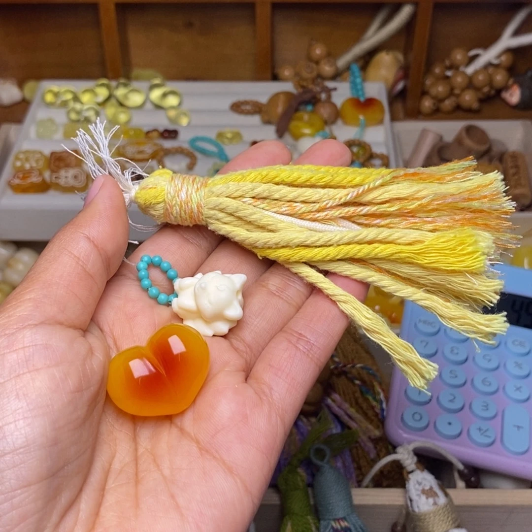 我***儿猴头核桃吊坠爱心绿卡九尾狐金桂流苏