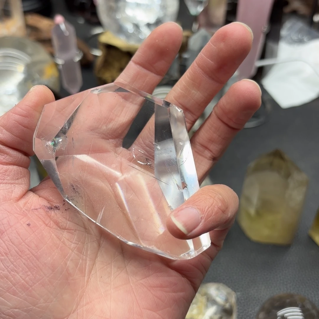 水晶摆件未镶嵌以*