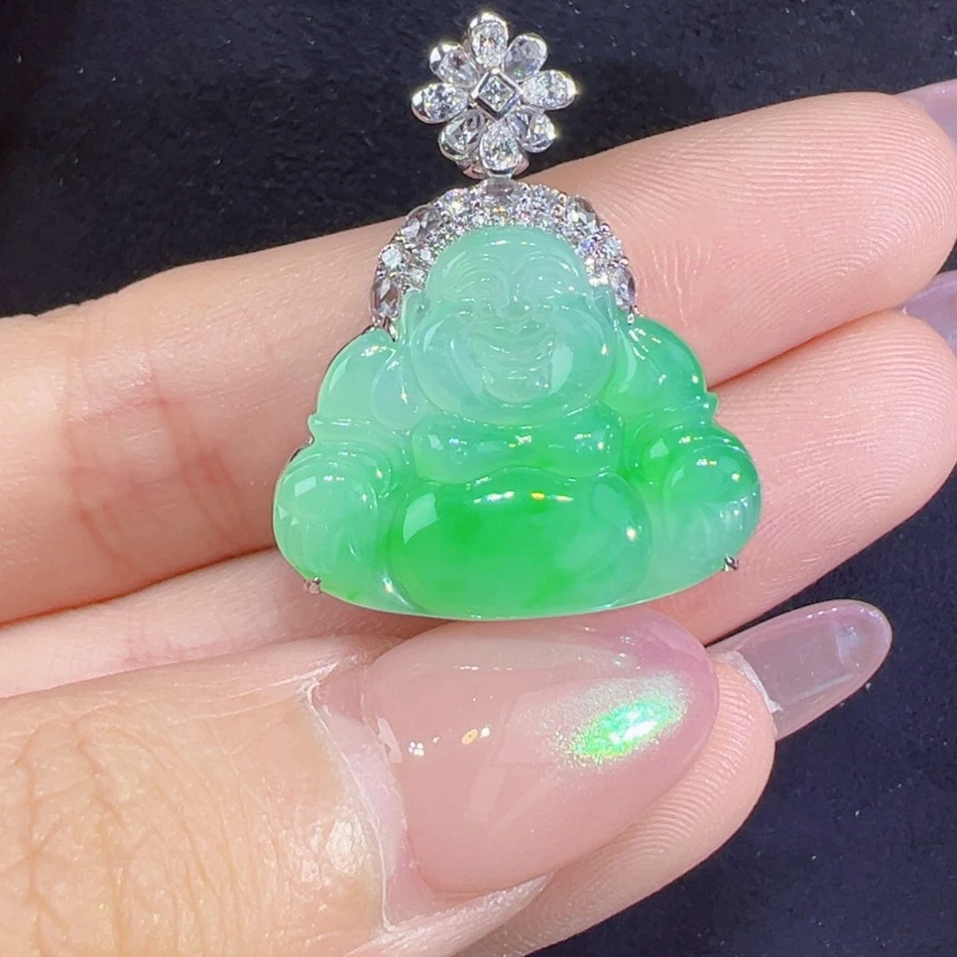 翡翠颈饰18K金镶嵌佛公