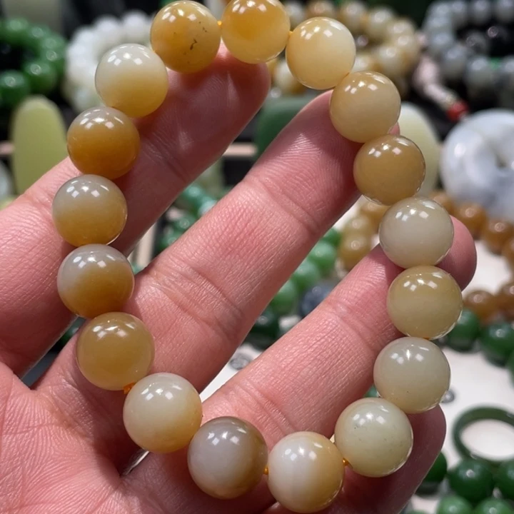 和田玉未镶嵌手串新疆且末糖白卡12有矿点结构包容