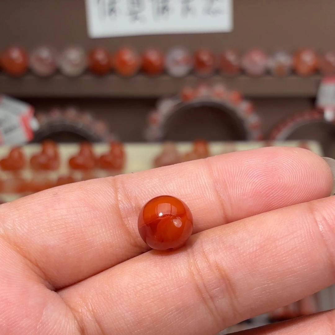 梦***白未镶嵌川料南红玛瑙10咪单珠