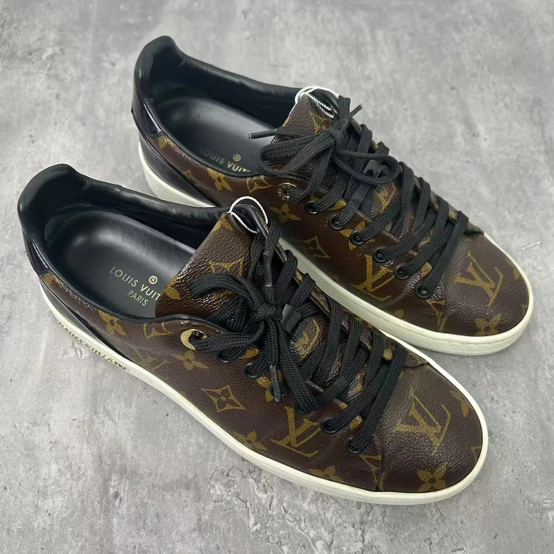 95新 LouisVuitton/路易威登 37码/仔仔女鞋/棕老花板鞋 xxs1155