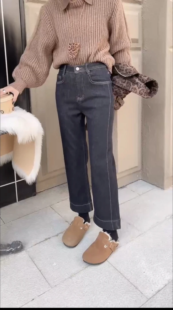 【云云精选】988-1 复合绒黑金色小直筒牛仔裤