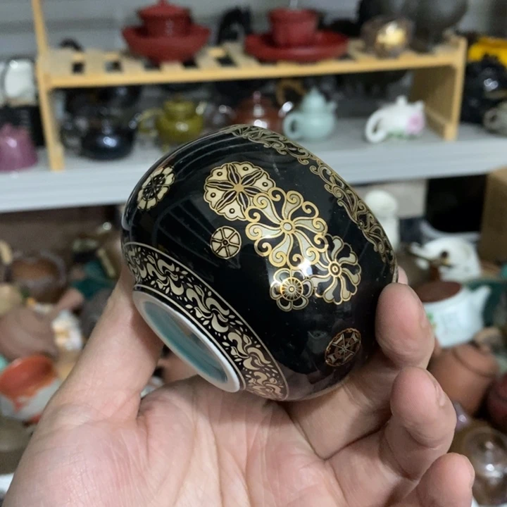 陶瓷艺术品及陶瓷制品