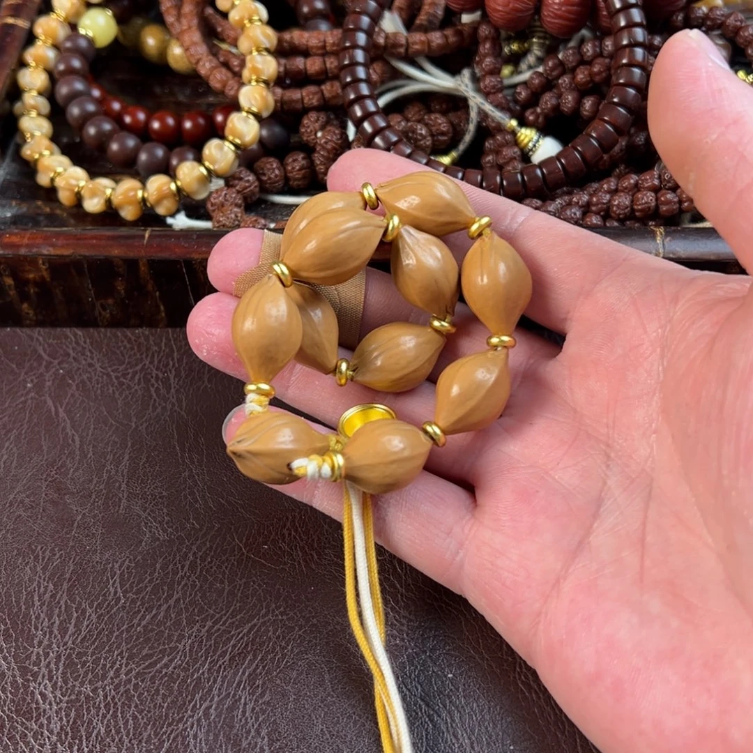 吊坠星月菩提橄榄核