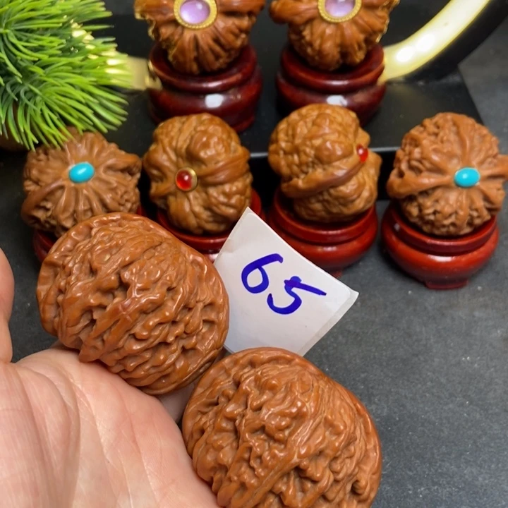 文玩核桃把件48楼下65