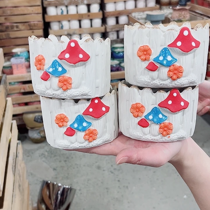 有孔.凑单10元陶瓷花盆发货！