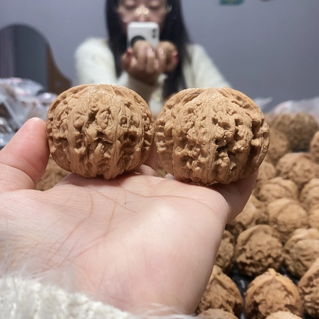 文玩核桃吊坠粗筋44黄