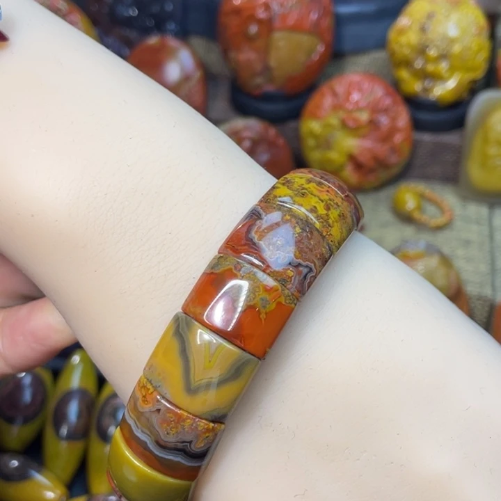 玛瑙/玉髓未镶嵌珠宝奇石品质多宝手牌588