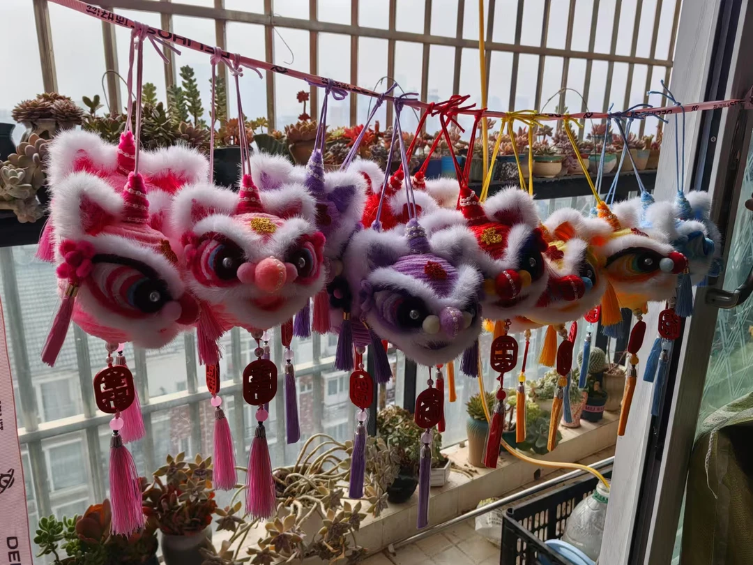 扭扭棒醒狮挂件 五色可选  留言选色