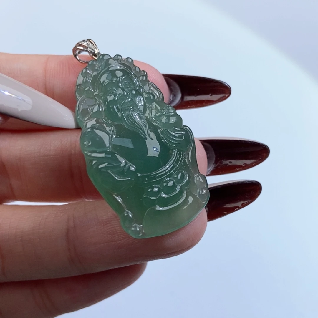 翡***李翡翠未镶嵌颈饰财神爷