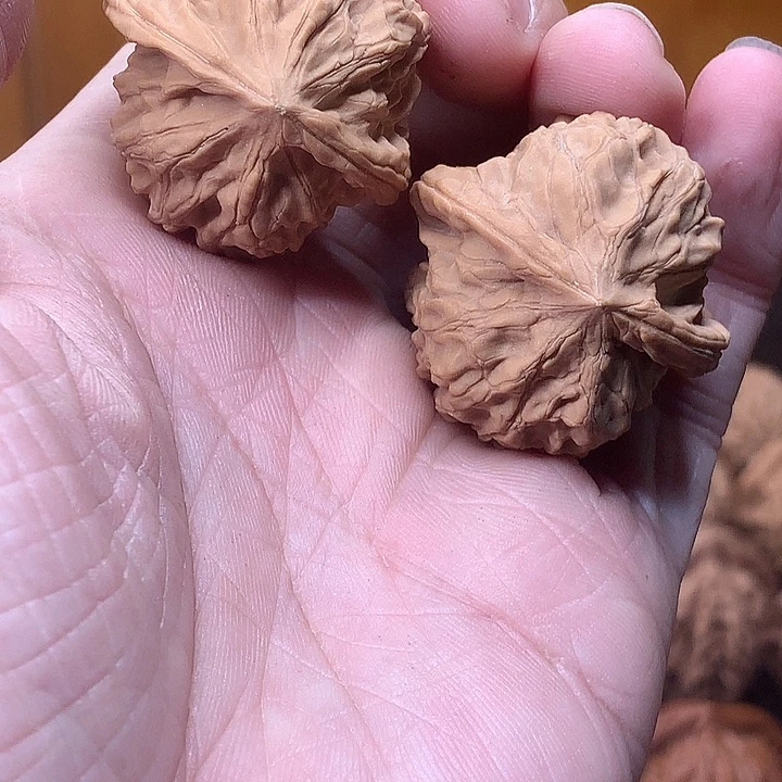 文玩核桃吊坠34 小玉溪