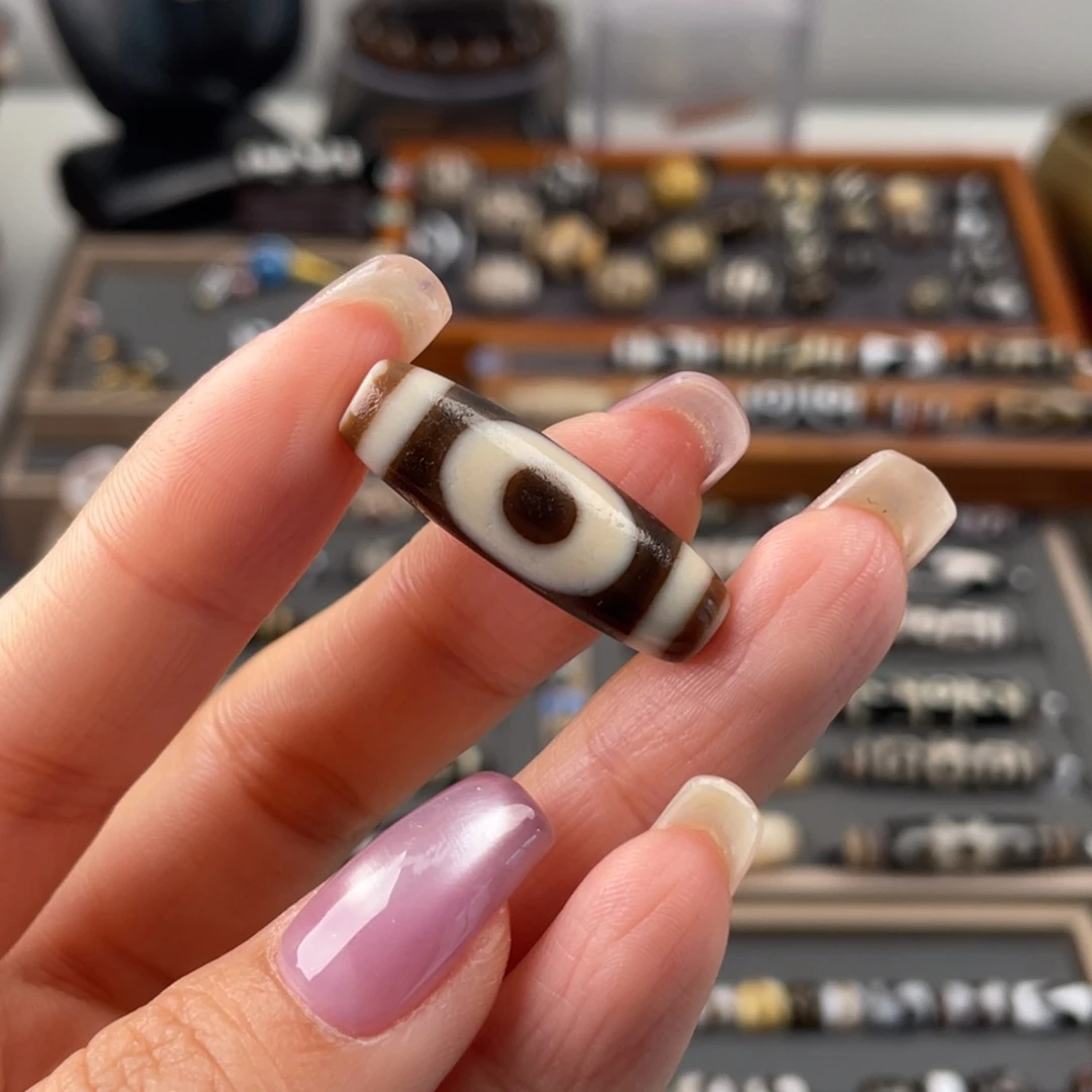 玛瑙/玉髓未镶嵌珠宝半成品@***肥