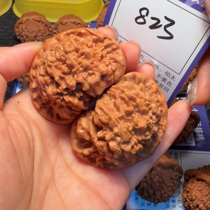 文玩核桃把件823官帽52