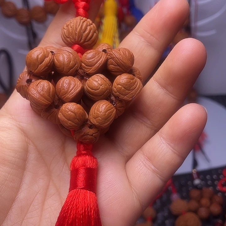 桃核吊坠龙纹桃枭