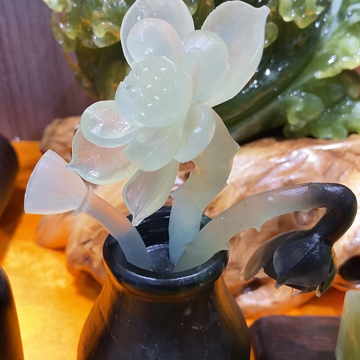 岫玉合金珠宝奇石