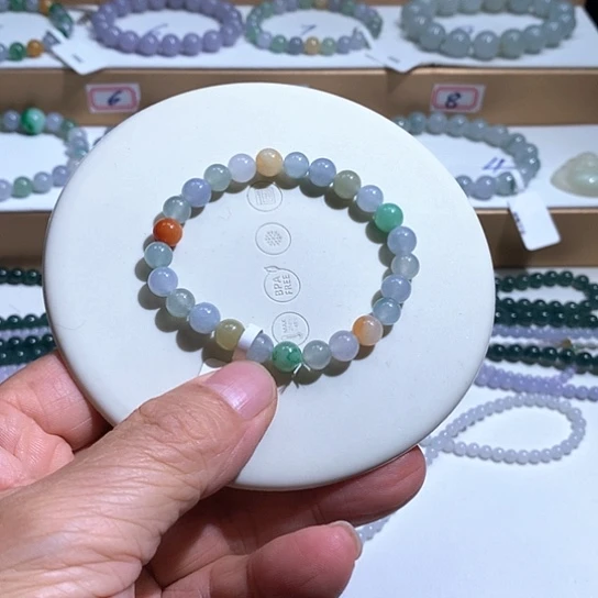 翡翠未镶嵌颈饰37