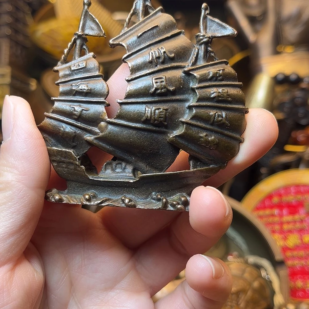 精美铜器工艺品等