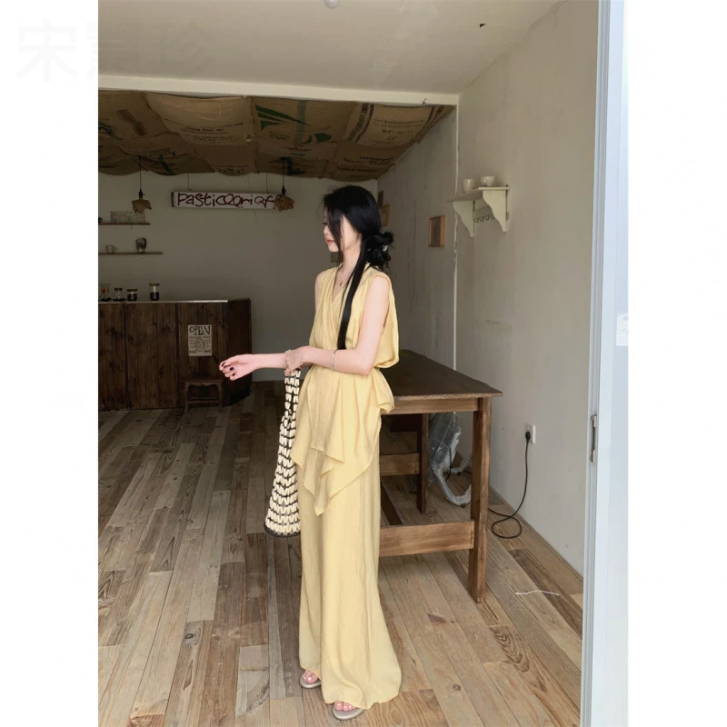 老钱风黄色套装法式气质不规则v领无袖衬衫上衣女半身裙两件套夏