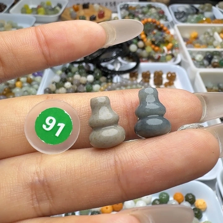 未镶嵌和田玉珠宝半成品