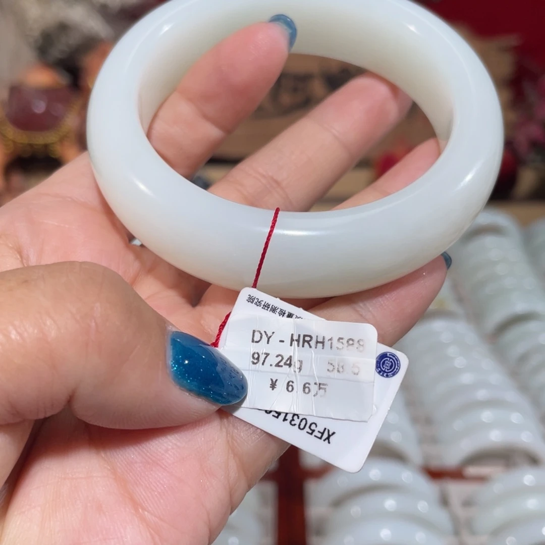 和田玉手镯未镶嵌老坑羊脂白玉手镯58.5圈