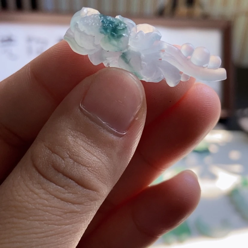 【闪购商品】未镶嵌定制翡翠并蒂莲