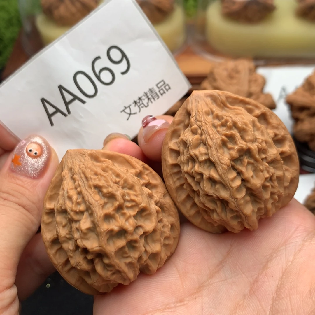 把件文玩核桃全品金牛40