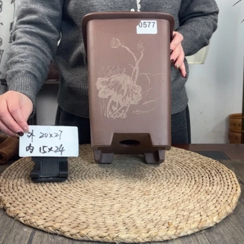 紫砂花盆紫玉金砂大签筒荷花刻绘0577