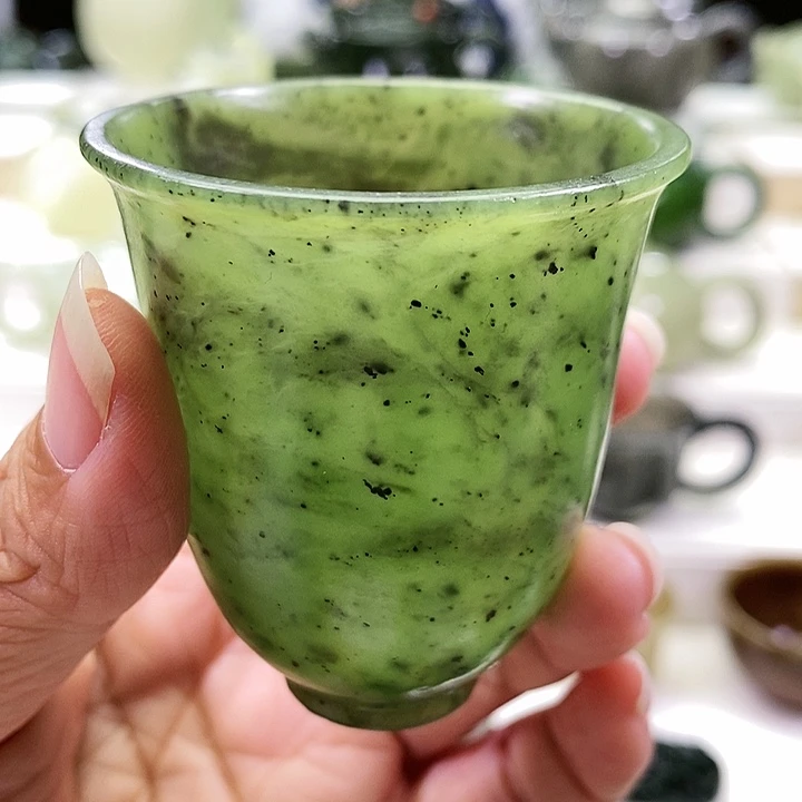 未镶嵌和田玉挂件茶杯60m l