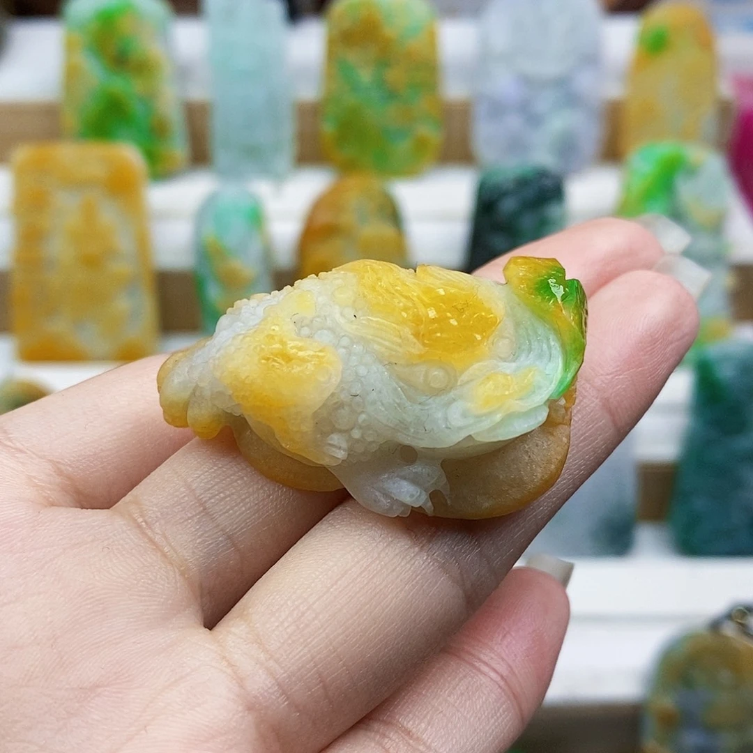 定制翡翠未镶嵌翡翠