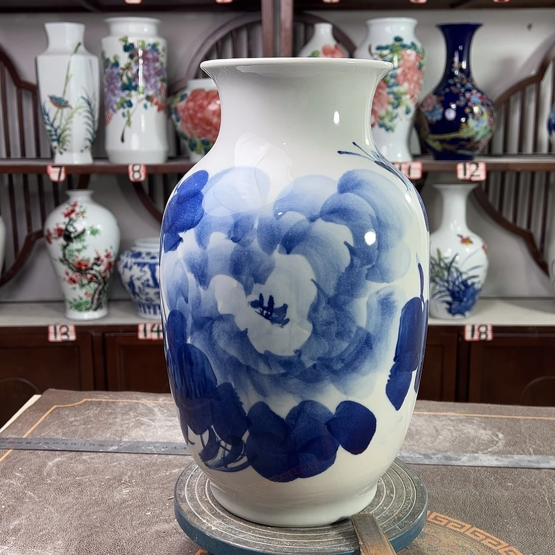 摆件陶景德镇陶瓷大冬青牡