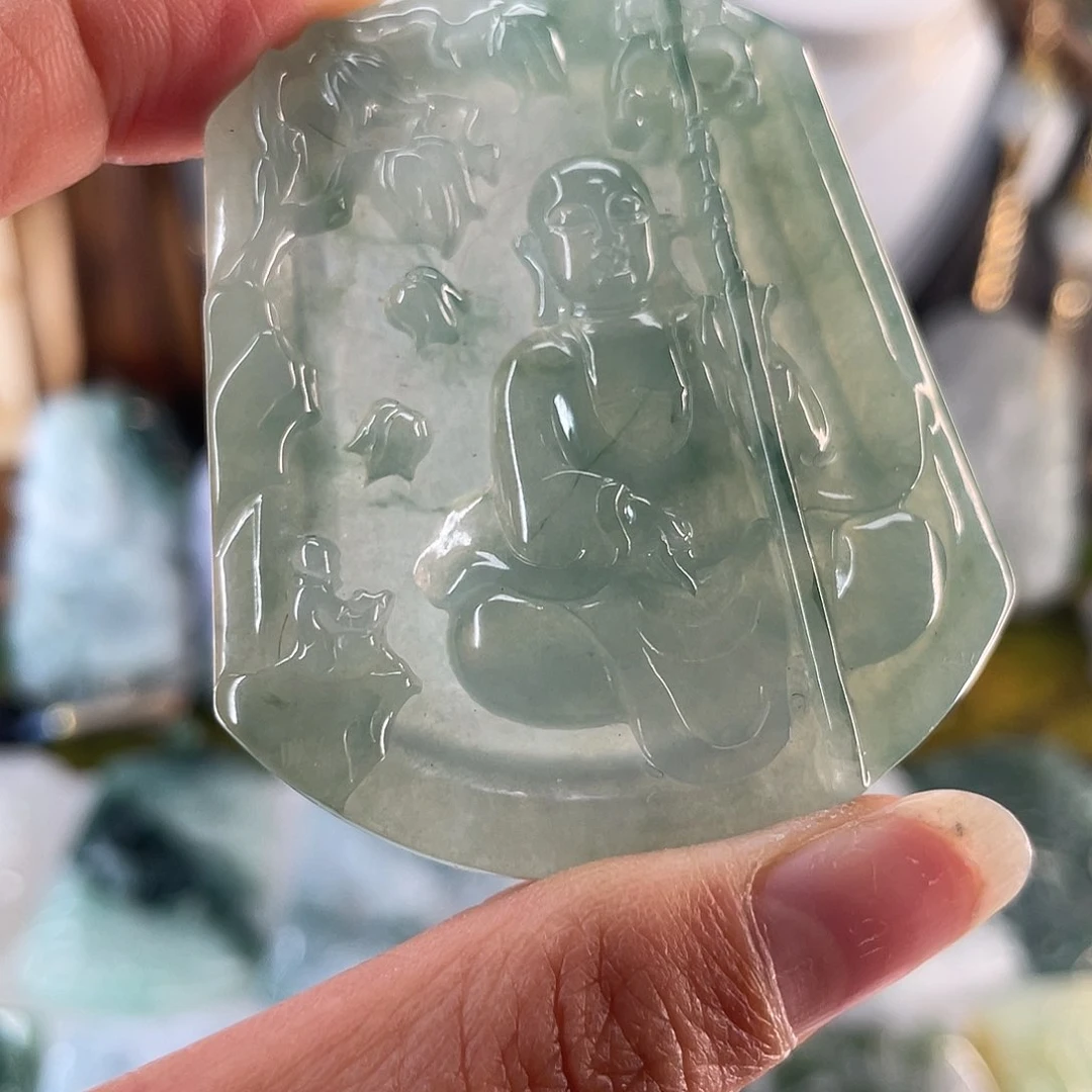 翡翠颈饰未镶嵌牌子