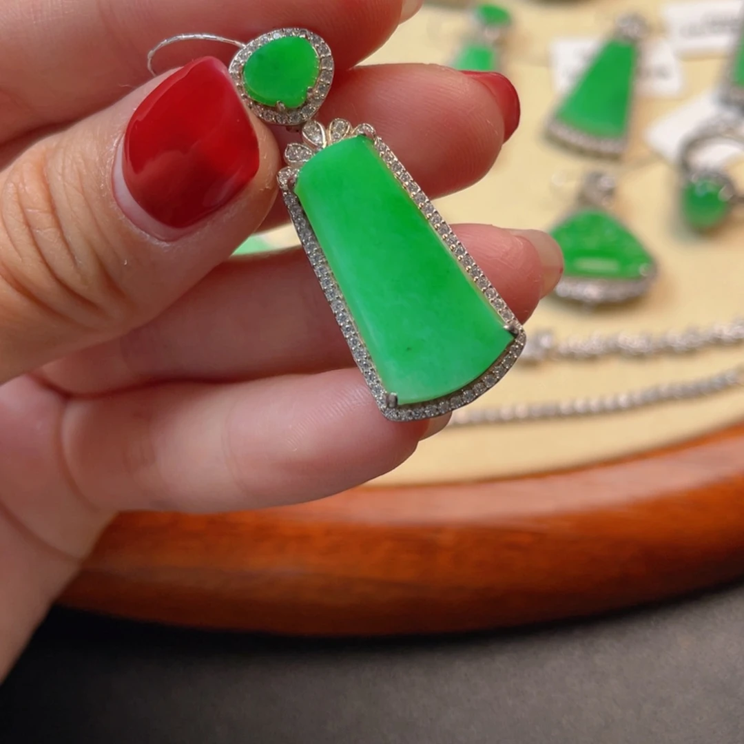 翡翠吊坠(不含链)银S925镶嵌