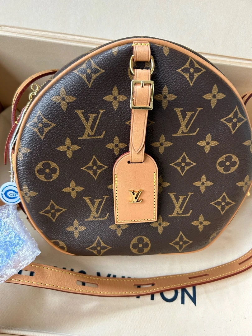 99新 LouisVuitton/路易威登 lv/路易威登大号软圆饼
