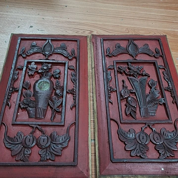 香樟木南****馆木雕花板，一物一拍。