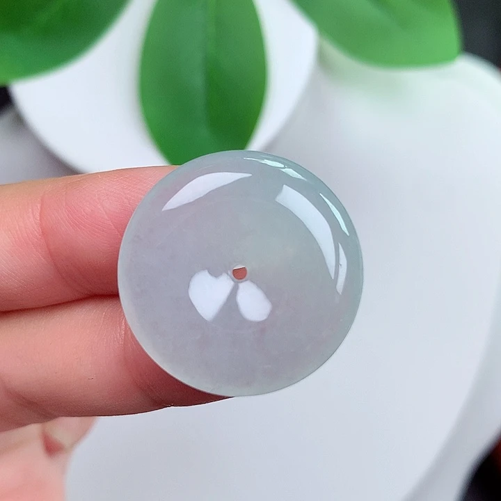 颈饰未镶嵌翡翠平安扣 24.1x5.3mm