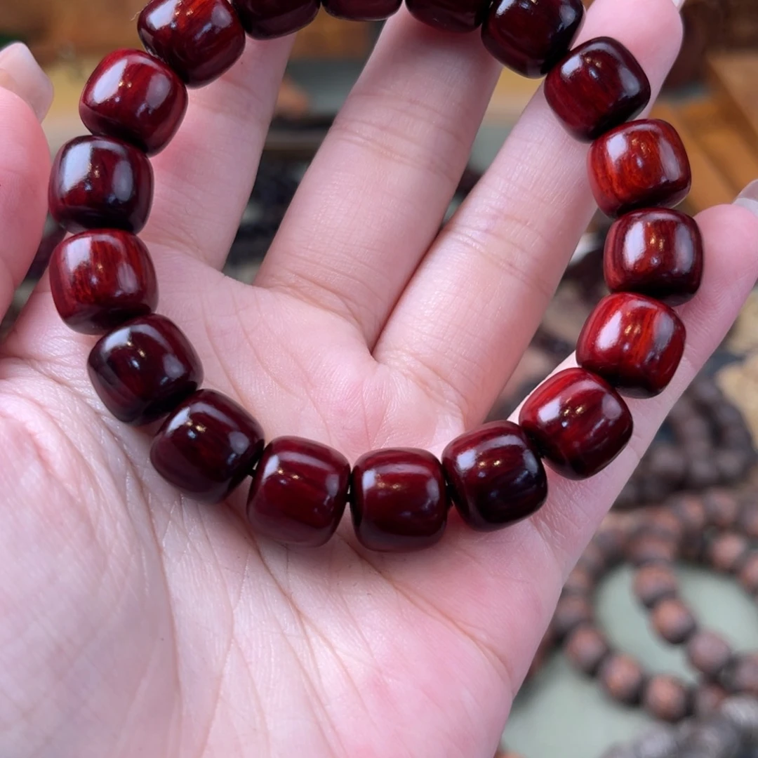 檀香紫檀（小叶紫檀）手串/手链1112鸡血红