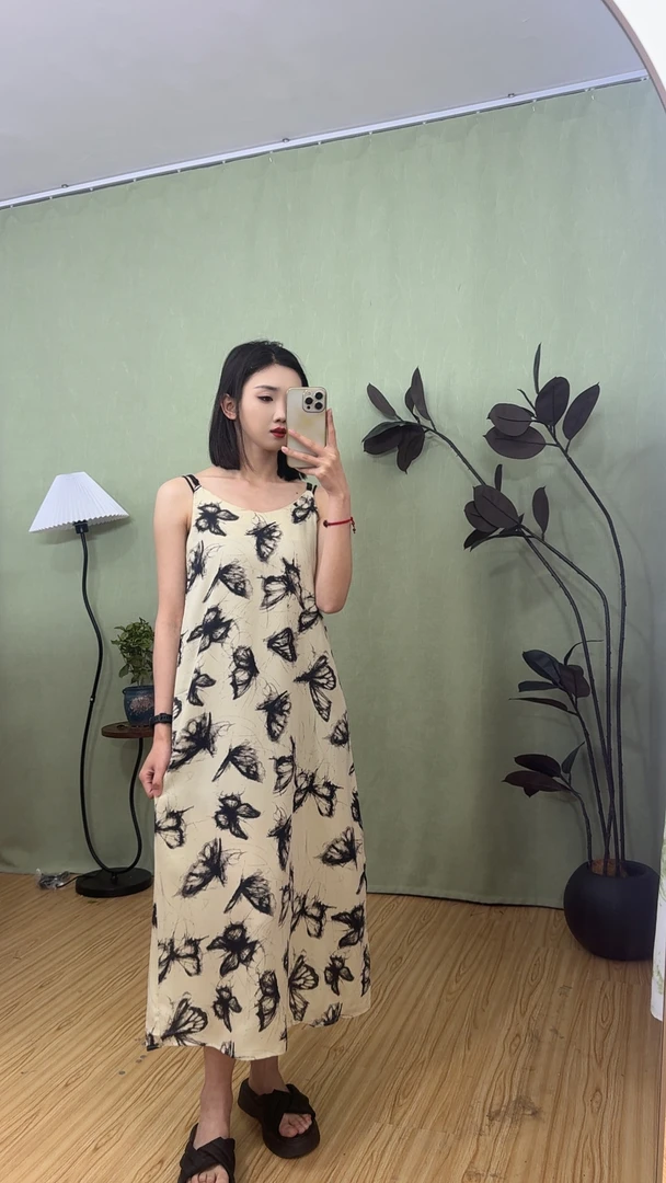 【蝶影之夏吊带裙】调节肩带开叉连衣裙显瘦气质百搭休闲时尚印花