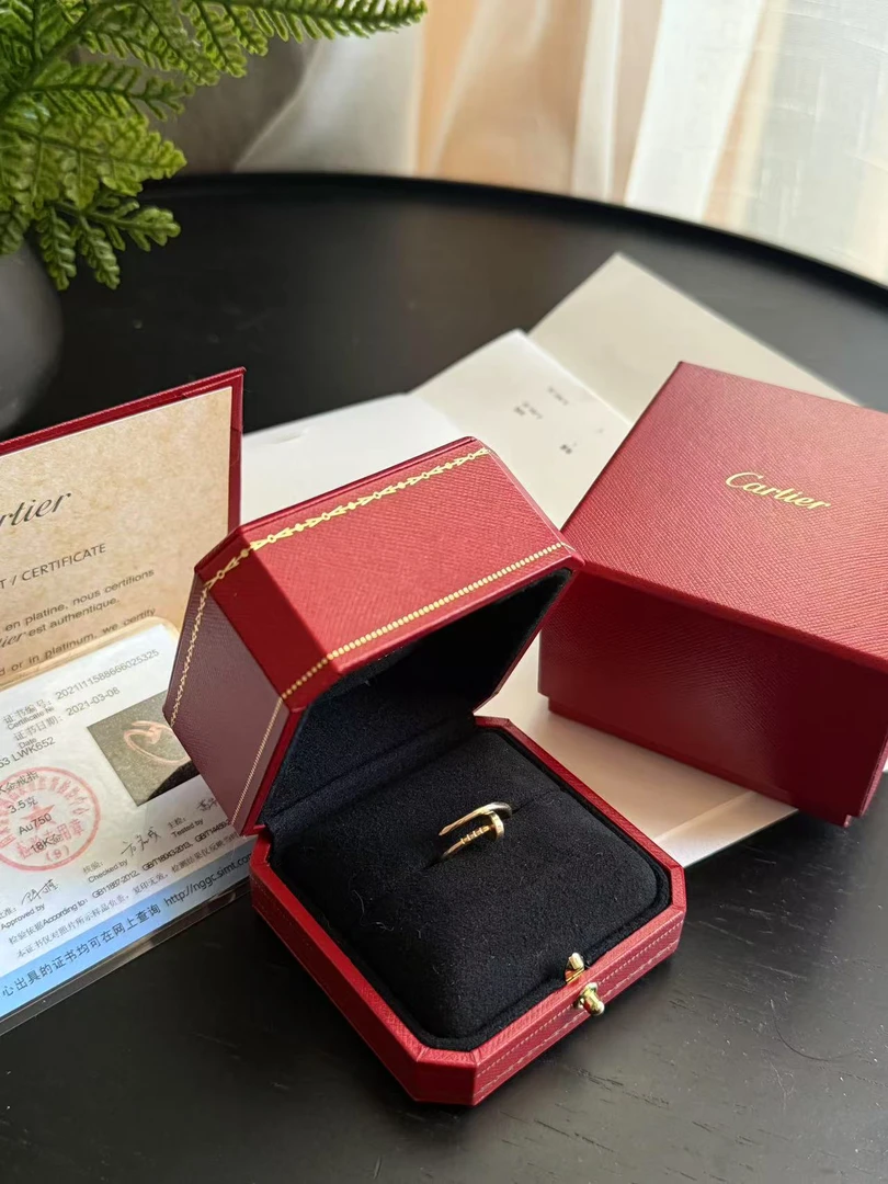 95新 Cartier/卡地亚 牙牙 18k钉子戒指全套