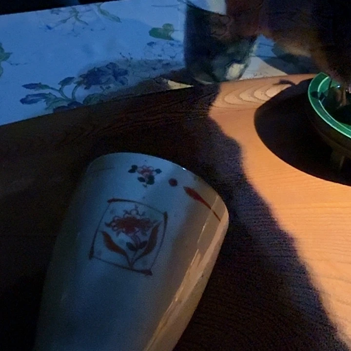 小红花朵水杯一枚